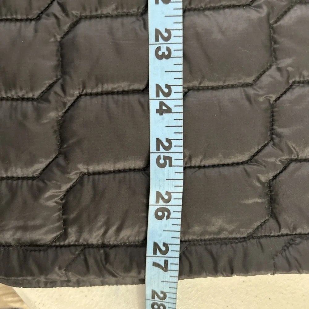 The North Face Thermoball Vest Mens M Black‎ Quilted Puffer Light Outdoor Retro